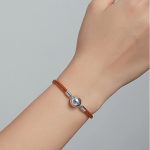 Női karkötő, ezüst/bőr, 17 cm