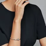 Ezüst charm, halacska