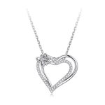 Ezüst nyaklánc dupla szív medállal, pillangóval