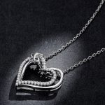 Ezüst nyaklánc dupla szív medállal, pillangóval