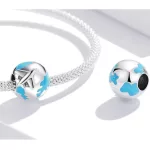 Ezüst charm, utazás