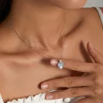 Ezüst nyaklánc, halpikkelyes szív medállal