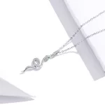 Ezüst nyaklánc kígyó medállal