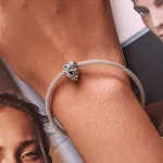Ezüst charm, bagoly