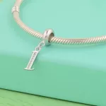 Ezüst charm, I betű