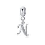 Ezüst charm, N betű