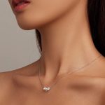 Ezüst nyaklánc gyöngyös medállal