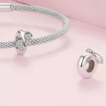 Ezüst charm, babatalp
