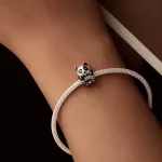 Ezüst charm, panda