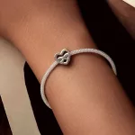 Ezüst charm, szív