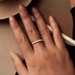 Ezüst gyűrű kövekkel, 7