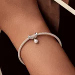 Ezüst charm, masni