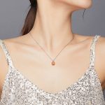 Ezüst nyaklánc makk medállal