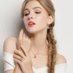Ezüst charm, méhecske
