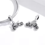 Ezüst charm, motorbicikli