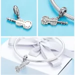 Ezüst charm, hegedű