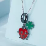 Ezüst charm, szerencse