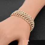 Ezüstözött karkötő kristályokkal, ezüst színben, 17+6 cm 