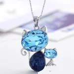 Macska medálos nyaklánc, Swarovski köves