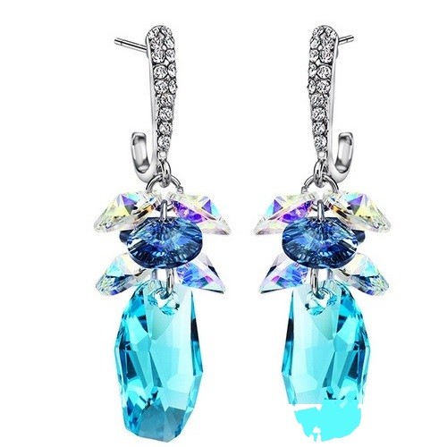 Geometriai stílusú fülbevaló, Swarovski köves