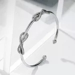 Elegáns köves karperec, Swarovski köves