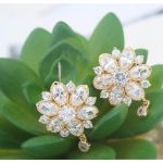 Luxus virág alakú ékszer szett, Pezsgő Arany