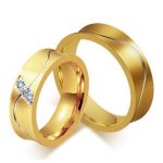 Férfi karikagyűrű hullámvonallal, nemesacél, arany, 12