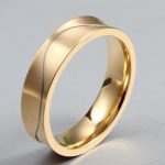 Férfi karikagyűrű hullámvonallal, nemesacél, arany, 12