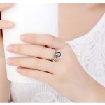 Ezüst gyűrű fekete kristállyal, 8