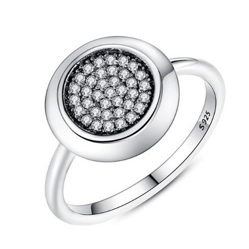 Ezüst gyűrű apró kristályokkal, 7-es méret