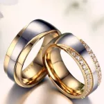 Férfi karikagyűrű, nemesacél, aranyszínű, 10 