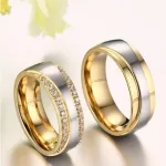 Férfi karikagyűrű, nemesacél, aranyszínű, 11 