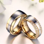 Férfi karikagyűrű, nemesacél, aranyszínű, 11 