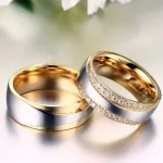 Férfi karikagyűrű, nemesacél, aranyszínű, 12 