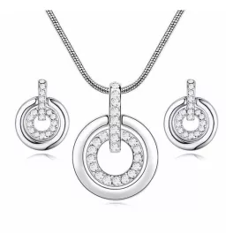   Koncentrikus körös ékszerszett Swarovski kristállyal díszített