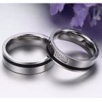 Férfi karikagyűrű fekete csíkkal, nemesacél, ezüst, 11