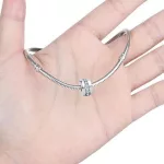 Ezüst gyöngy charm kristályokkal 