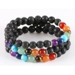 Csakra-kiegyensúlyozó karkötő lávakővel és féldrágakövekkel 