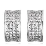 Félkör alakú fülbevaló, Kristály