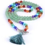 Féldrágaköves mala, bojt díszítéssel, zöld 