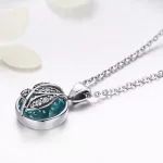 Ezüst nyaklánc életfa medállal, zöld