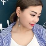 Háromszög fülbevaló Swarovski kristállyal díszített, ametiszt