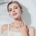 Ezüst gyűrű levél motívummal, 8