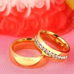 Férfi karikagyűrű, nemesacél, aranyszínű, 8 