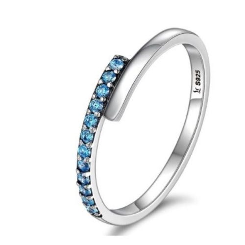 Ezüst gyűrű kék kristállyal, 7-es méret