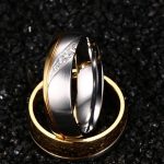 Férfi karikagyűrű, nemesacél, aranyszínű, 7 