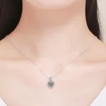 Ezüst nyaklánc szívben életfa medállal, zöld