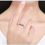 Ezüst gyűrű EKG-motívummal, 8