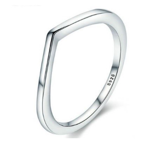 Ezüst gyűrű, szabálytalan forma, 8-as méret