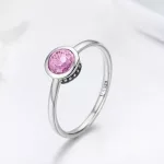 Ezüst gyűrű kristállyal, pink, 8